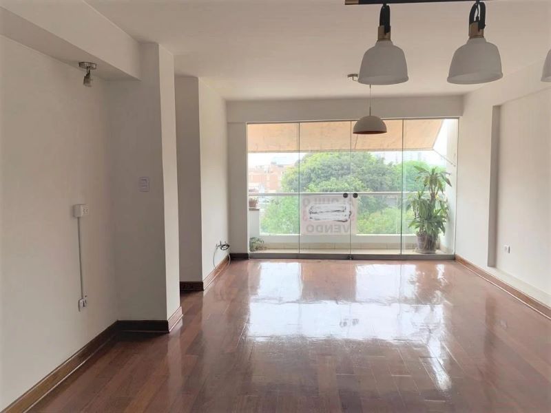 Venta de departamento en Santiago de surco, Lima